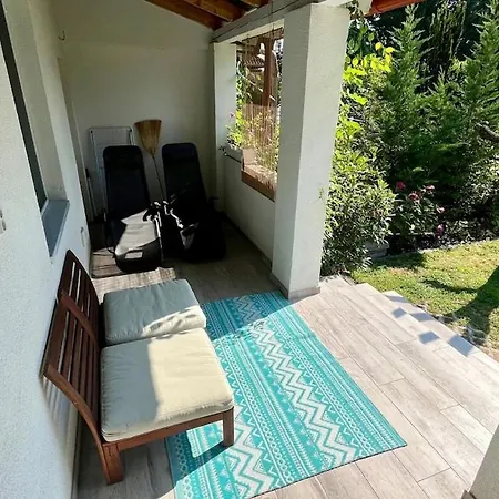 Kovacs - Apartment *